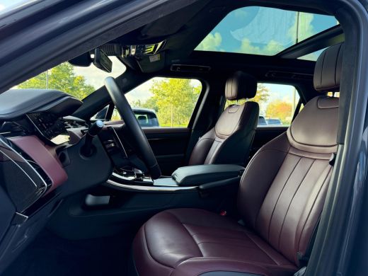 Land Rover Range Rover Sport P550e Autobiography | Vierwielsturing | El. trekhaak | 23 Inch | Head-up | Softclose |  Massage |... ActivLease financial lease