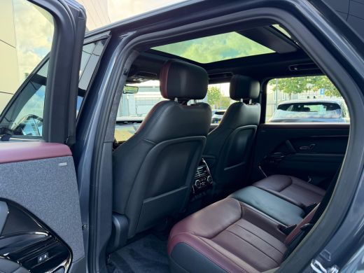 Land Rover Range Rover Sport P550e Autobiography | Vierwielsturing | El. trekhaak | 23 Inch | Head-up | Softclose |  Massage |... ActivLease financial lease