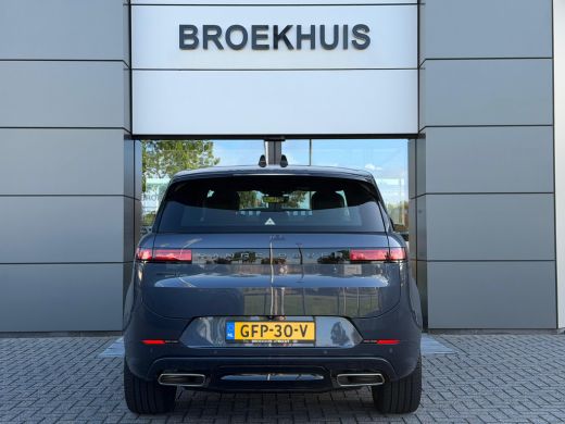 Land Rover Range Rover Sport P550e Autobiography | Vierwielsturing | El. trekhaak | 23 Inch | Head-up | Softclose |  Massage |... ActivLease financial lease