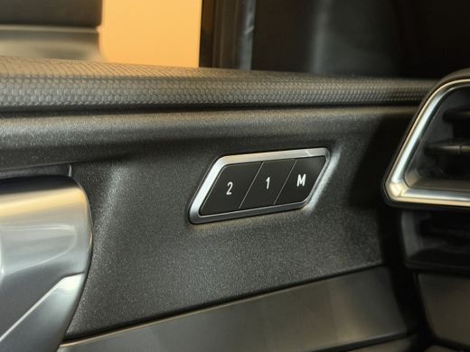 Lynk & Co 01 1.5 SOH 98,09% | NL auto | fabr gar 4/29 | 360 camera | zwarte hemel ActivLease financial lease