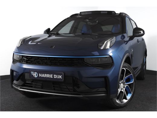 Lynk & Co 01 1.5 PHEV 261PK MY23 | Donkere hemel | 360 Camera | 7.4 kWh boordlader | S/K-panodak | Adapt. Crui... ActivLease financial lease
