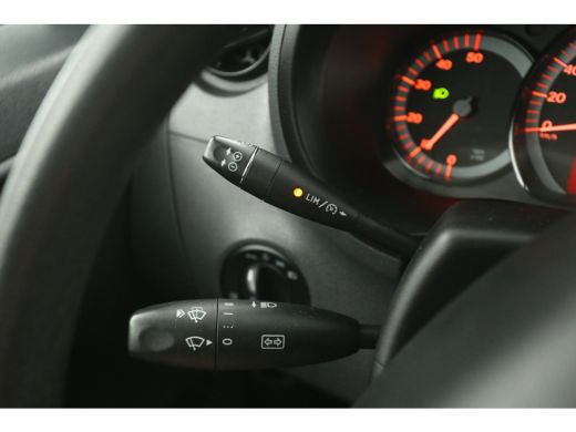 Mercedes-Benz Citan 109 CDI 96PK | Airco | Cruise | 3 Zits | Trekhaak | Stoelverwarming ActivLease financial lease