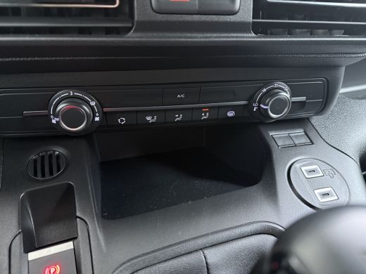Opel Combo 1.5 BlueHDi 100 S&S L1 | Achteruitrijcamera | Apple Carplay/Android Auto|telefoonintegratie premi... ActivLease financial lease