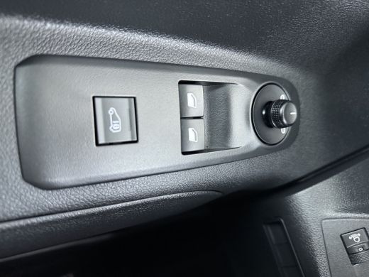 Opel Combo 1.5 BlueHDi 100 S&S L1 | Achteruitrijcamera | Apple Carplay/Android Auto|telefoonintegratie premi... ActivLease financial lease