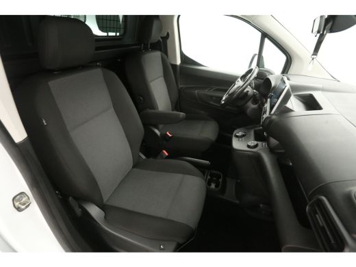 Opel Combo 1.5D L1H1 Innovation 131PK | Automaat | Clima | Cruise | Carplay | Navi | Parkeersens. ActivLease financial lease