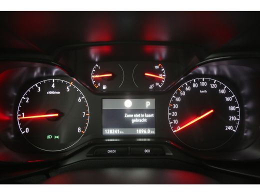 Opel Combo 1.5D L1H1 Innovation 131PK | Automaat | Clima | Cruise | Carplay | Navi | Parkeersens. ActivLease financial lease
