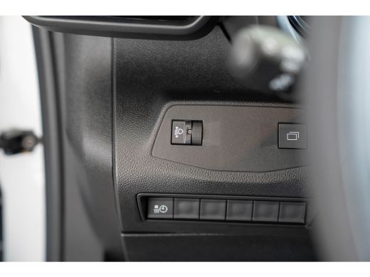 Opel Combo-e 136 L2 50kWh | Warmtepomp | Climate Controle | Camera | Parkeersensoren | Laadruimte pakket | App... ActivLease financial lease