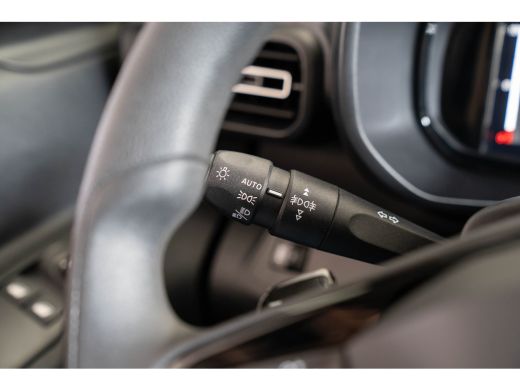 Opel Combo-e 136 L2 50kWh | Warmtepomp | Climate Controle | Camera | Parkeersensoren | Laadruimte pakket | App... ActivLease financial lease