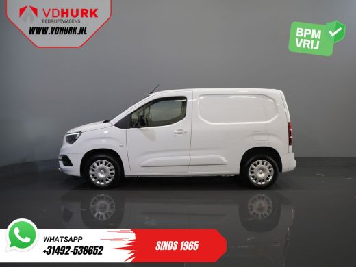 Opel Combo-e 50kWh 285 WLTP 3 Pers./ Standkachel/ Snellader/ Stoelverw./ Stuurverw./ Keyless/ Carplay/ Navi/ C... ActivLease financial lease