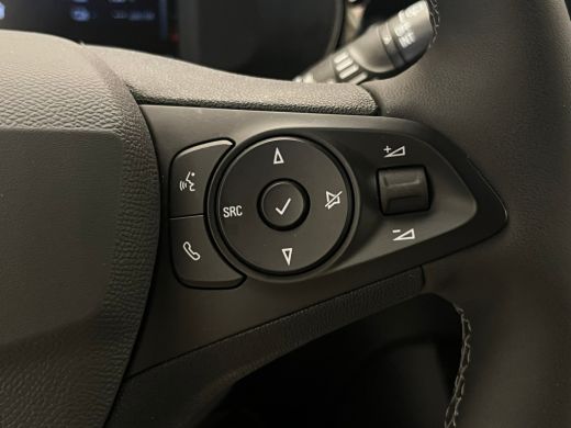 Opel Corsa-e Long Range Yes 51 kWh Stoel+Stuurverwarming | Warmtepomp | Carplay/Android Auto | Cruise | Climat... ActivLease financial lease