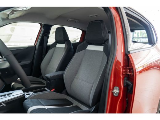 Opel Frontera Electric GS 44 kWh | Tot 8 Jaar Garantie | Stoel en Stuurverwarming | Camera | Navigatie | Parkee... ActivLease financial lease