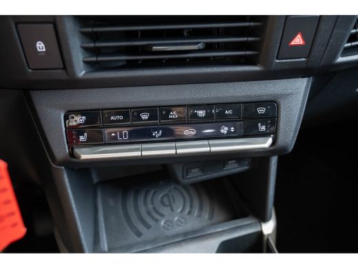 Opel Frontera Electric GS 44 kWh | Tot 8 Jaar Garantie | Stoel en Stuurverwarming | Camera | Navigatie | Parkee... ActivLease financial lease