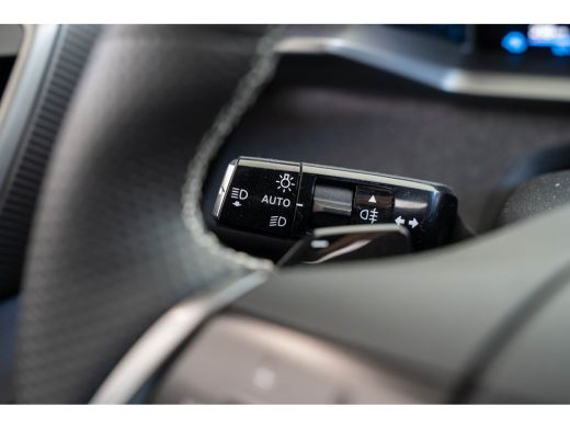 Opel Grandland Business Edition 73 kWh | Tot 8 Jaar Garantie | Warmtepomp | Panoramadak | El. Achterklep | Focal... ActivLease financial lease