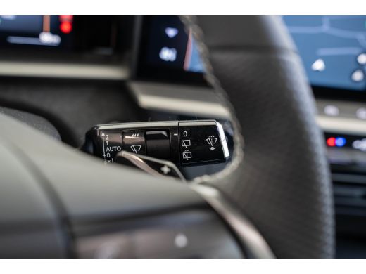 Opel Grandland Business Edition 73 kWh | Tot 8 Jaar Garantie | Warmtepomp | Panoramadak | El. Achterklep | Focal... ActivLease financial lease