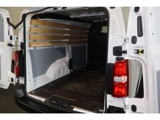 Opel Vivaro 2.0 CDTI L3 H1 Airco Navigatie Imperiaal ActivLease financial lease