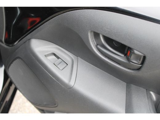 Peugeot 108 1.0 e-VTi Active | Airconditioning | LED | Bluetooth | Mistlampen | 2021 | 22.500km | Extra getin... ActivLease financial lease