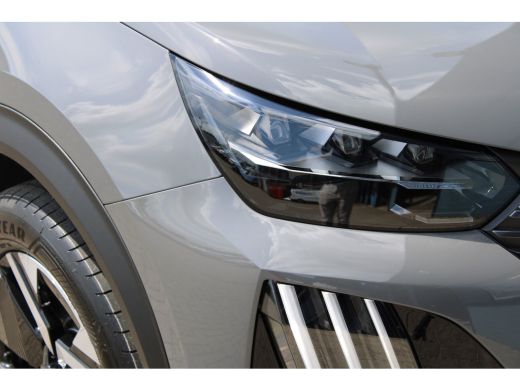 Peugeot 2008 1.2 Hybrid 145 GT | Active Safety Brake met camera en radar (automatisch noodremsysteem) met Dist... ActivLease financial lease