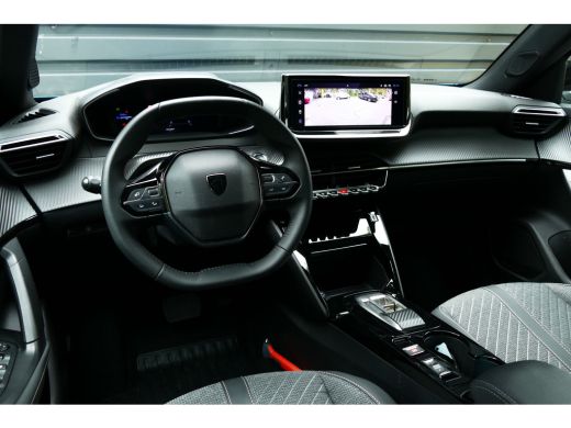 Peugeot 2008 1.2 HYBRID 145PK ALLURE AUTOMAAT / CAMERA V+A / KEYLESS / FULL-LED / 8 JAAR GARANTIE / 17"LMV / B... ActivLease financial lease