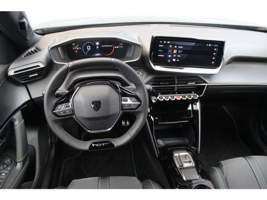 Peugeot 2008 1.2 Hybrid 145 GT | Drive Assist | Dodehoeksens. | Camera V+A | Carplay | Navi | LED | Keyless | ... ActivLease financial lease