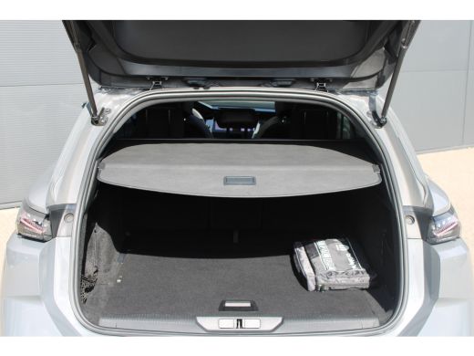 Peugeot 308 SW 1.2 PureTech 130pk EAT GT | Automaat | Navigatie | Camera | Panorama/schuifdak | 18 Inch licht... ActivLease financial lease