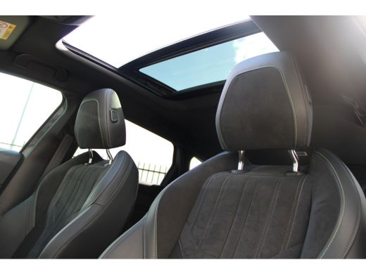 Peugeot 308 SW 1.2 PureTech 130pk EAT GT | Automaat | Navigatie | Camera | Panorama/schuifdak | 18 Inch licht... ActivLease financial lease