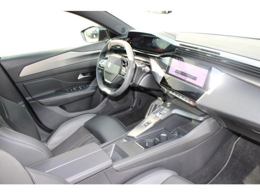 Peugeot 308 SW 1.2 PureTech 130pk EAT GT | Automaat | Navigatie | Camera | Panorama/schuifdak | 18 Inch licht... ActivLease financial lease