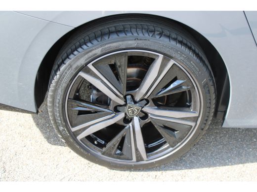 Peugeot 308 SW 1.2 PureTech 130pk EAT GT | Automaat | Navigatie | Camera | Panorama/schuifdak | 18 Inch licht... ActivLease financial lease