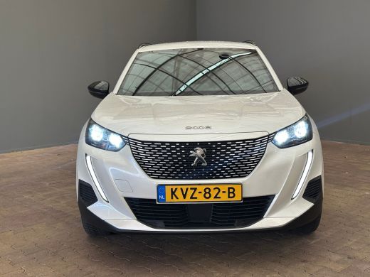 Peugeot e-2008 EV Allure Pack 50 kWh Camera | Digitaal Dashboard | 17" Lichtmetaal | Carplay | Climate Control |... ActivLease financial lease