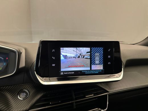 Peugeot e-2008 EV Allure Pack 50 kWh Camera | Digitaal Dashboard | 17" Lichtmetaal | Carplay | Climate Control |... ActivLease financial lease