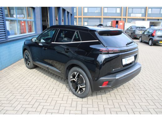 Peugeot e-2008 GT - Electric | Advanced Active Safety Brake met camera en radar | Climate Control | Elektrisch v... ActivLease financial lease