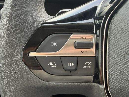 Peugeot e-Partner 136 L2 50 kWh Stoelverwarming | Airco | Cruise | Apple Carplay/Android Auto | Elektrisch verstelb... ActivLease financial lease