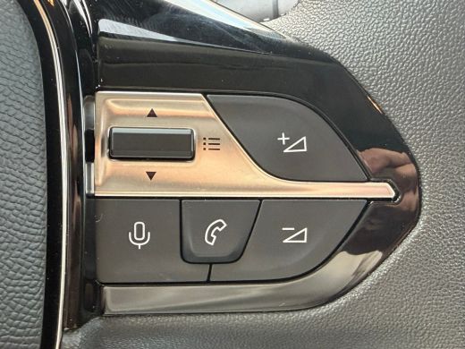 Peugeot e-Partner 136 L2 50 kWh Stoelverwarming | Airco | Cruise | Apple Carplay/Android Auto | Elektrisch verstelb... ActivLease financial lease