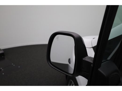 Peugeot Partner 1.5 BlueHDi 100 S&S L1 Trekhaak | Houten Laadvloer | Camera | Navigatie | Carplay | Cruise | Airc... ActivLease financial lease