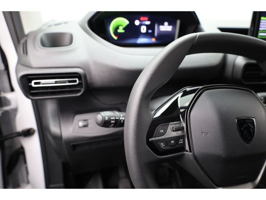 Peugeot Partner 1.5 BlueHDi 100 S&S L1 Trekhaak | Houten Laadvloer | Camera | Navigatie | Carplay | Cruise | Airc... ActivLease financial lease