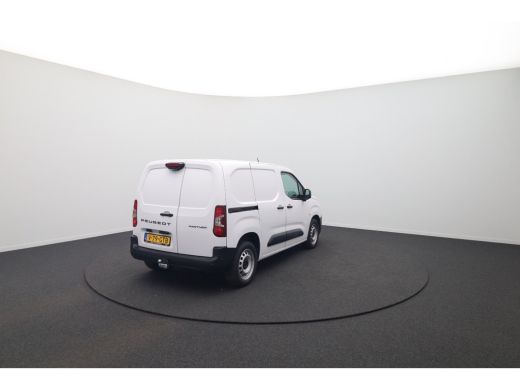 Peugeot Partner 1.5 BlueHDi 100 S&S L1 Trekhaak | Kunststof Laadvloer | Camera | Navigatie | Carplay | Cruise | A... ActivLease financial lease