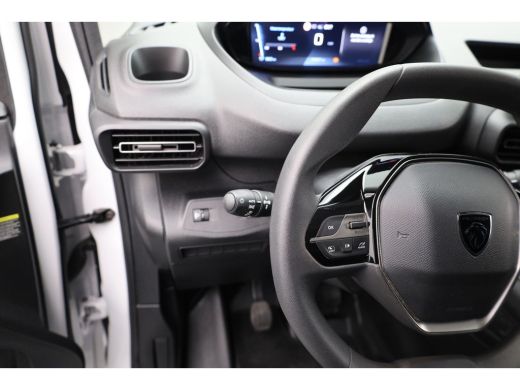Peugeot Partner 1.5 BlueHDi 100 S&S L1 Trekhaak | Kunststof Laadvloer | Camera | Navigatie | Carplay | Cruise | A... ActivLease financial lease