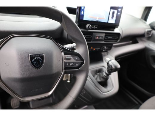 Peugeot Partner 1.5 BlueHDi 100 S&S L1 Trekhaak | Kunststof Laadvloer | Camera | Navigatie | Carplay | Cruise | A... ActivLease financial lease