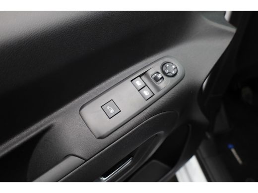 Peugeot Partner 1.5 BlueHDi 100 S&S L1 Trekhaak | Kunststof Laadvloer | Camera | Navigatie | Carplay | Cruise | A... ActivLease financial lease