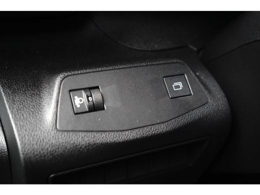 Peugeot Partner 1.5 BlueHDi 100 S&S L2 Camera | Houten Laadvloer | Carplay | Digitaal Dashboard | Airco | Cruise ... ActivLease financial lease