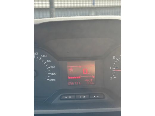 Peugeot Partner 1.5 BlueHDI Pro Trekhaak | Houten Vloer | Airco | Cruise Control | Bluetooth | Airco | Bluetooth ... ActivLease financial lease