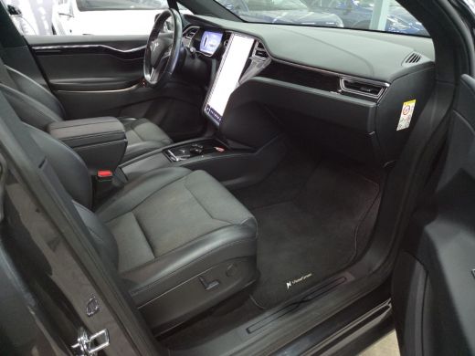Tesla Model X 75D Pano Adapt.Cruise Incl.BTW Soh 86% Trekhaak(2250kg) Orig.NL ActivLease financial lease