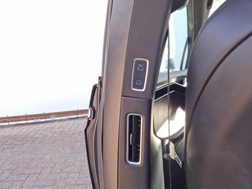 Tesla Model X 75D Pano Adapt.Cruise Incl.BTW Soh 86% Trekhaak(2250kg) Orig.NL ActivLease financial lease