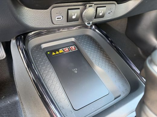 Toyota Aygo Hybrid 115 envy ActivLease financial lease