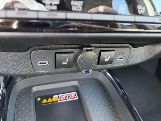Toyota Aygo Hybrid 115 envy ActivLease financial lease
