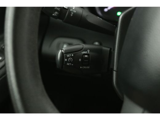 Toyota ProAce 1.2 Turbo 111PK | Benzine | Airco | Cruise | 3 Zits | Stoelverwarming | Parkeersens. ActivLease financial lease
