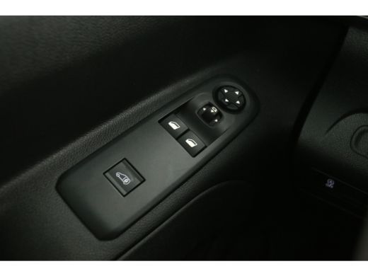 Toyota ProAce 1.2 Turbo 111PK | Benzine | Airco | Cruise | 3 Zits | Stoelverwarming | Parkeersens. ActivLease financial lease
