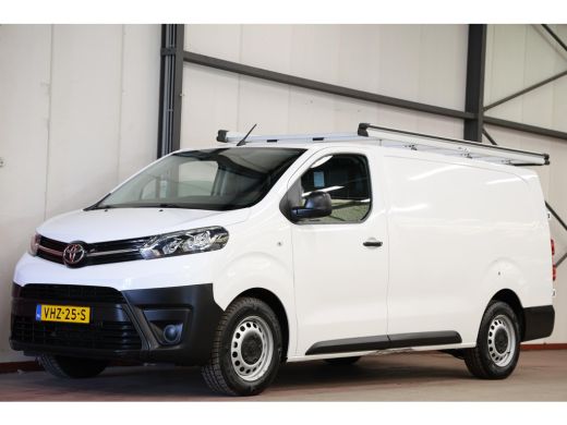 Toyota ProAce 2.0 D-4D LANG L3H1 IMPERIAAL 2500KG TREKHAAK ActivLease financial lease