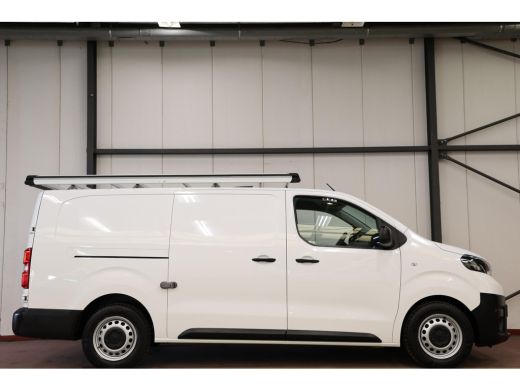 Toyota ProAce 2.0 D-4D LANG L3H1 IMPERIAAL 2500KG TREKHAAK ActivLease financial lease
