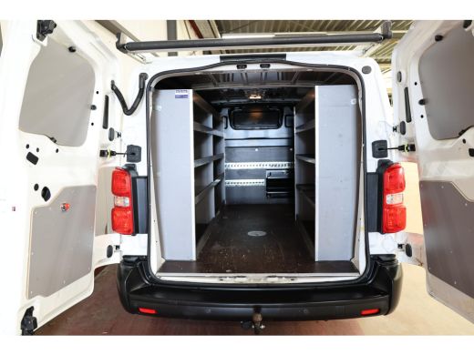 Toyota ProAce 2.0 D-4D LANG L3H1 IMPERIAAL 2500KG TREKHAAK ActivLease financial lease