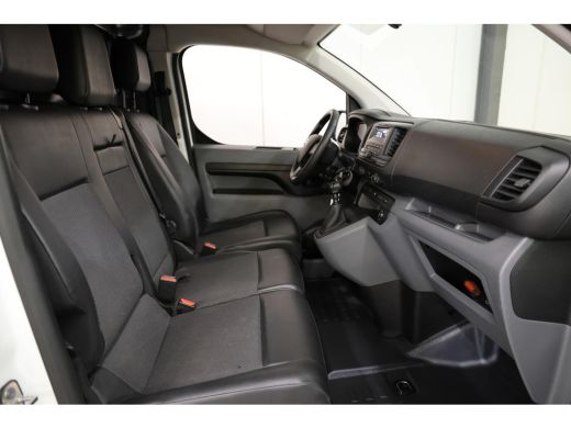 Toyota ProAce 2.0 D-4D LANG L3H1 IMPERIAAL 2500KG TREKHAAK ActivLease financial lease